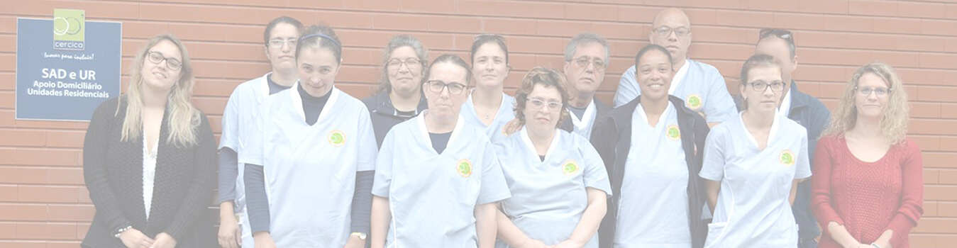 “Aproveito para informar que estou satisfeita com o vosso trabalho. Os vossos colaboradores são simpáticos e eficientes. Obrigado”